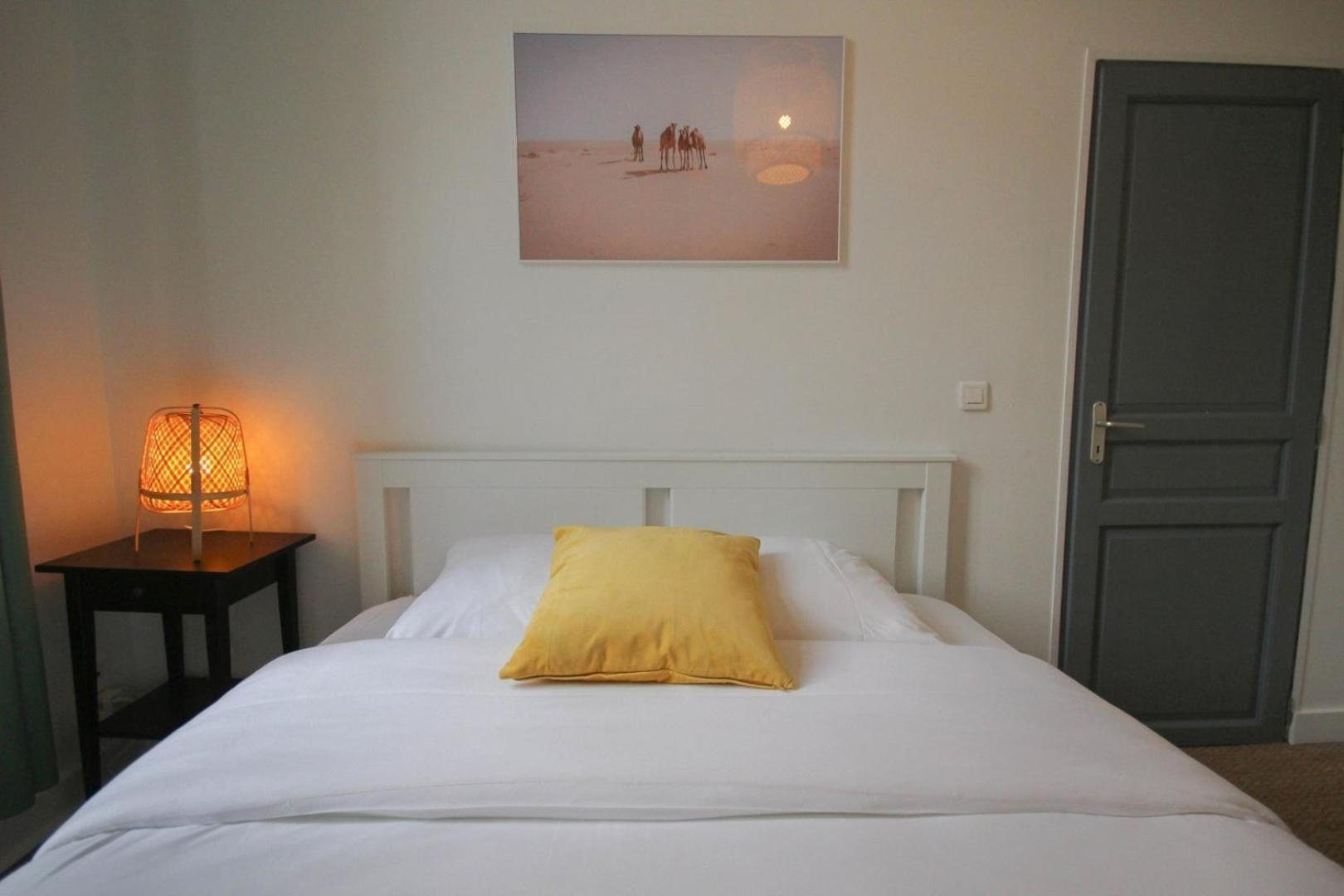 2-Bedroom Flat + Private Car Park. 릴 외부 사진